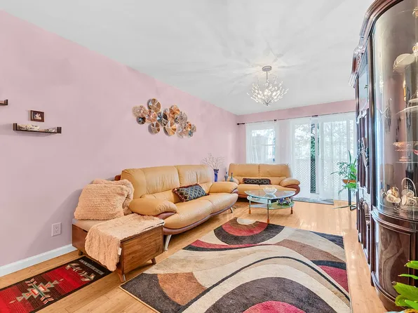 1111 Banner Ave APT 4B, Brooklyn, NY 11235