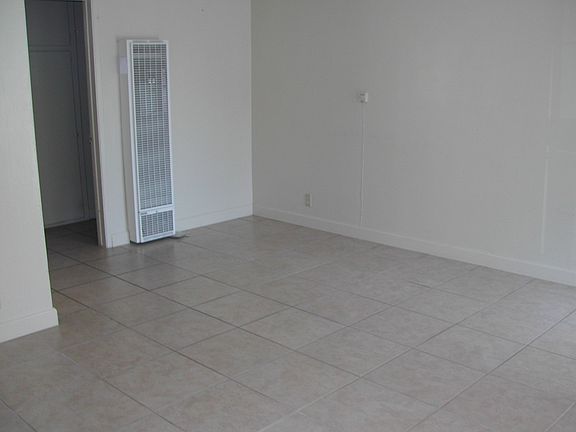 2nd image of 12521 York Ave APT A