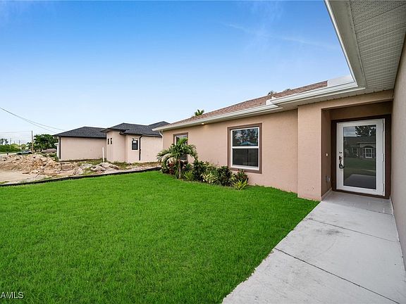 4th image of 4209 NE 23rd Place Cpe