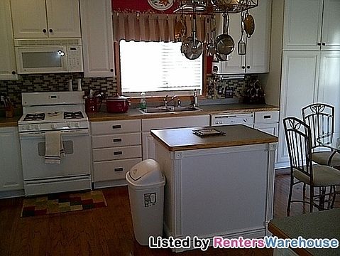 2nd image of 217 Sibley Cir