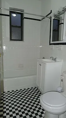 Rented by Oxford Property Group | media 14