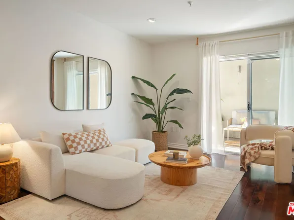 7100 Alvern St APT 215, Los Angeles, CA 90045