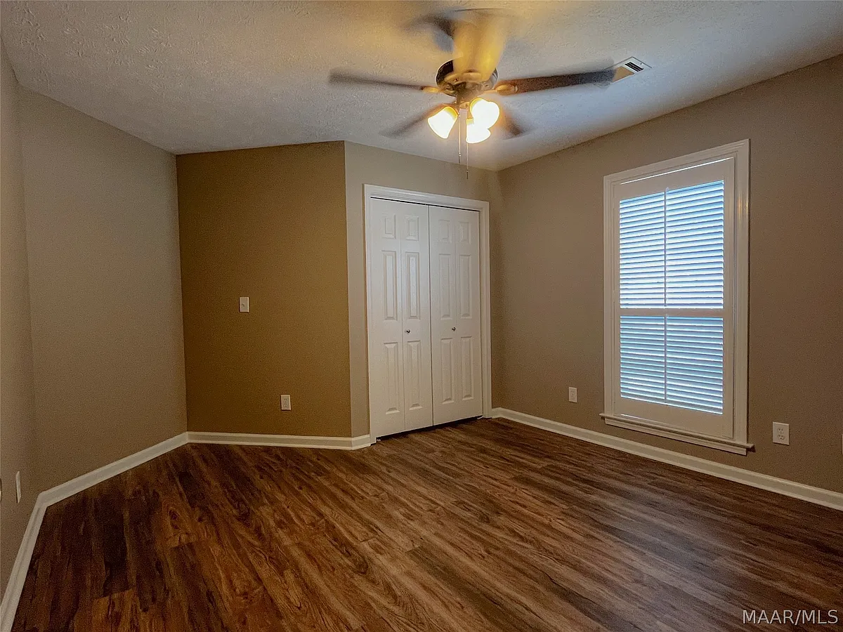 Building Photo - 8906 Stoneridge Pl