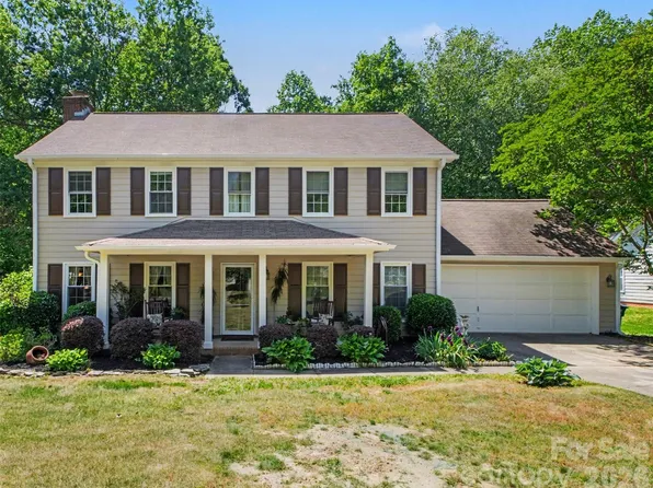 13333 Kintyre Ct, Matthews, NC 28105