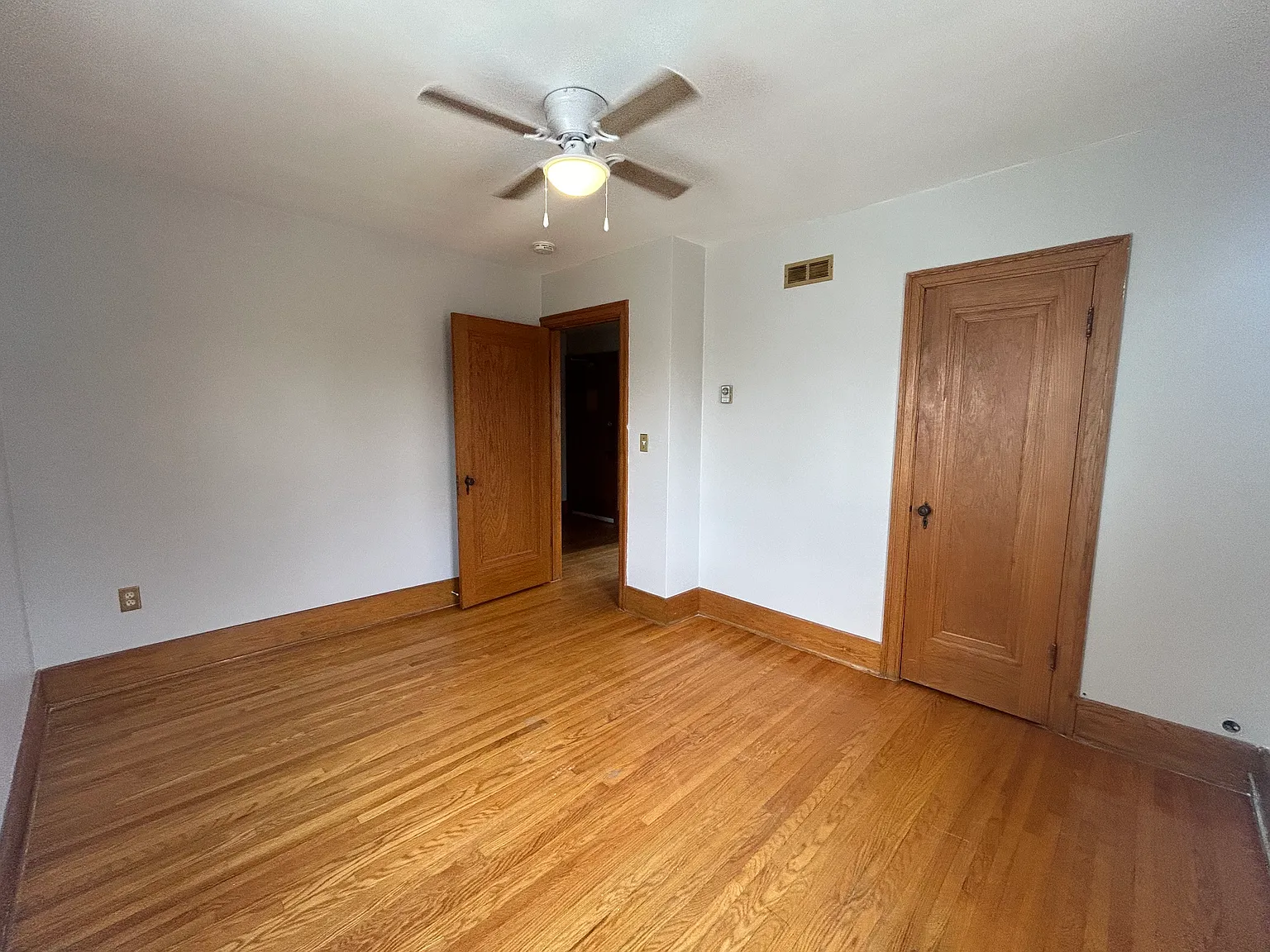 502 St. Jean Baptiste Street — Photo 4