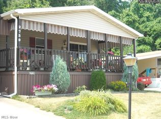 2739 Barn Dr, Canton, OH 44706