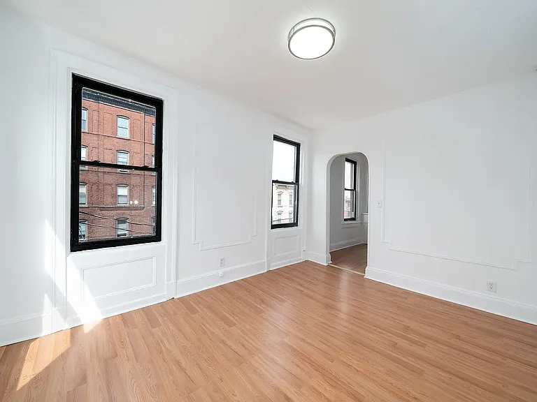 601 Willow Ave #4F — Photo 8