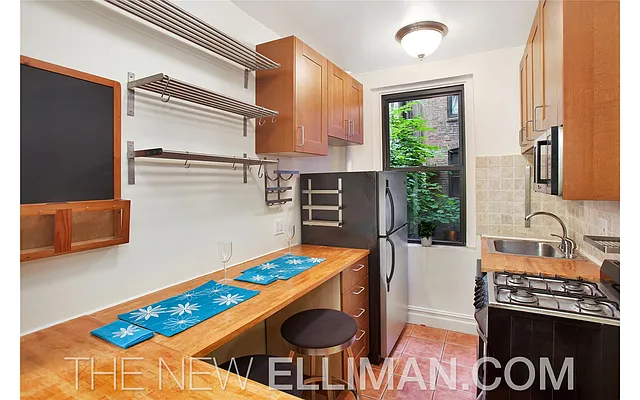Sold by Douglas Elliman | media 3