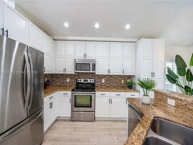 1381 NW 144th Ave — Photo 14