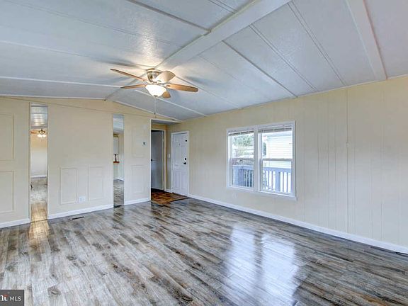 5th image of 31692 Sycamore Ct