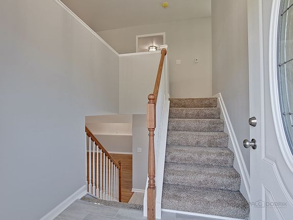 4th image of 7401 East Ave