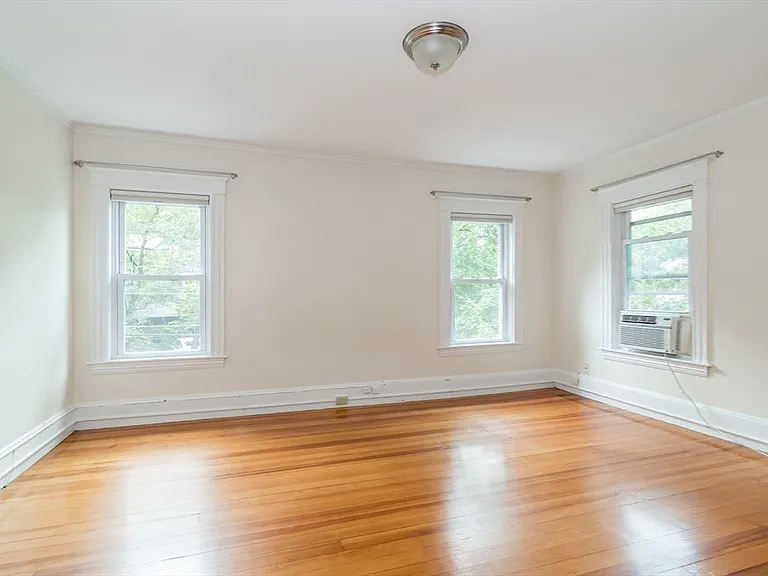 71 Curve St #71 — Photo 20