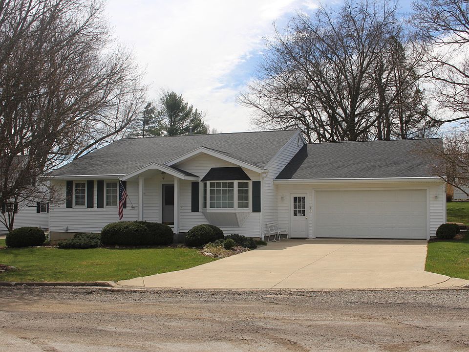 1st image of 304 Scenic Dr