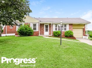 9449 Duenke Dr, Saint Louis, MO 63137