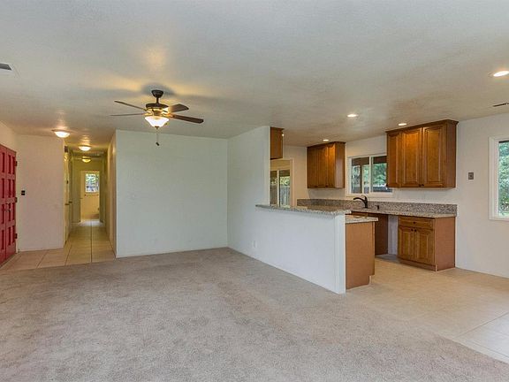 3rd image of 165 N Villa Ave