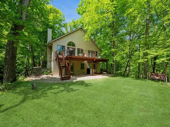 2617 Rainier Ct NE, Cedar Rapids, IA 52402