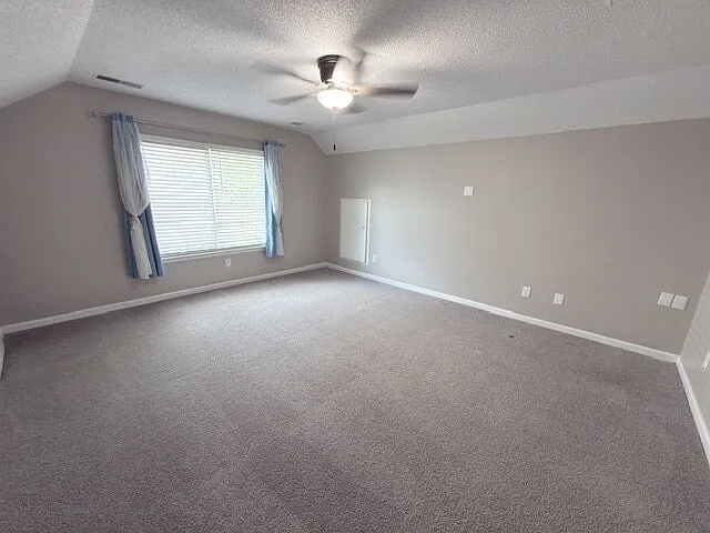 8 Melrose Ct — Photo 25