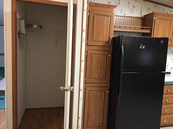 4th image of 3916 Benny Shrum Ln