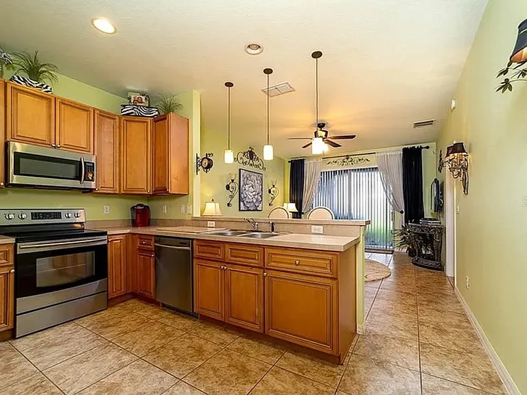 34410 Tuscany Ave — Photo 2