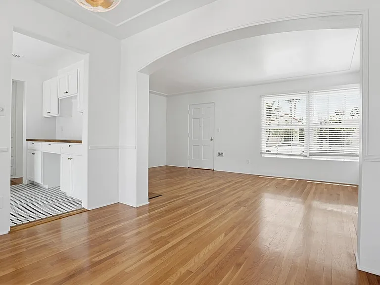 4548 Max Dr — Photo 11