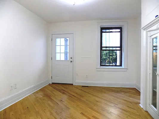 Rented by Blue Egg Realty Corp | media 25