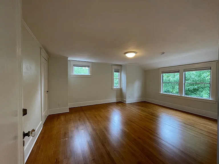 2409 NW Raleigh St — Photo 26