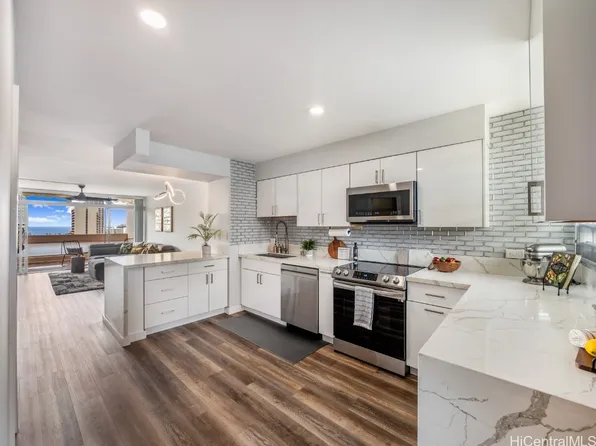 500 University Ave APT 2007, Honolulu, HI 96826