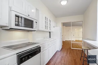 Rented by Bond New York