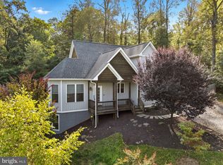 540 McDonalds Farm Rd, Linden, VA 22642