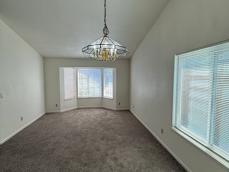 3109 Joellen Ct — Photo 26