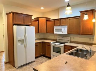 619 S Cherry Ln, Holmen, WI 54636