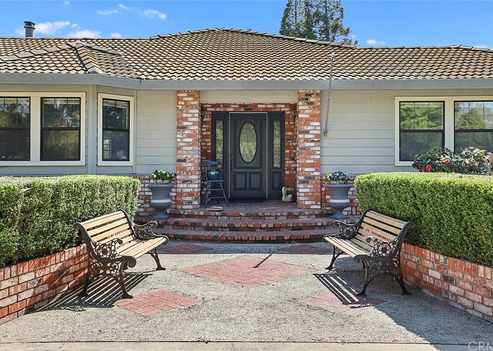 1st image of 6763 Gertrude Ave