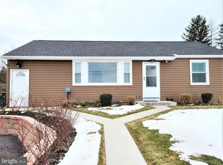 1320 Bryn Mawr Rd, Carlisle, PA 17013