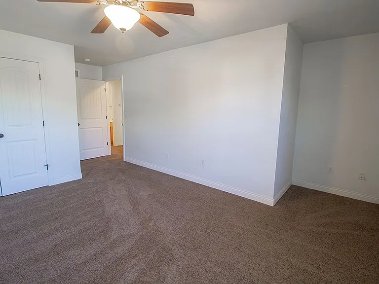 4612 Dehaven Dr — Photo 26