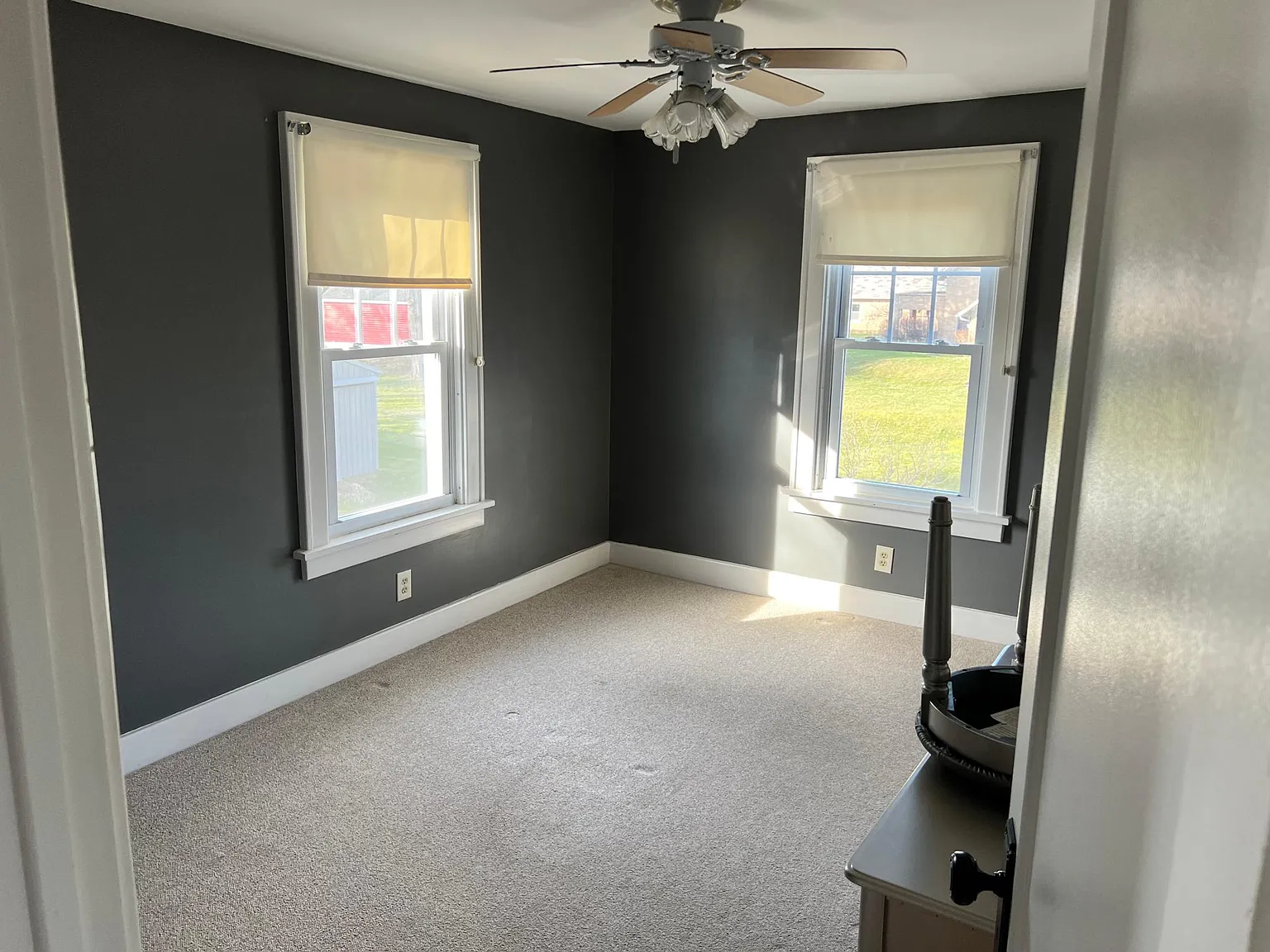 3 bed, 1.5 bath, 1772 sqft, $2,000 — Photo 3