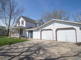 511 N Mundt Ave, Hartford, SD 57033