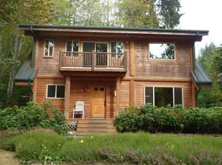 11065 Whistler Ln, Glacier, WA 98244