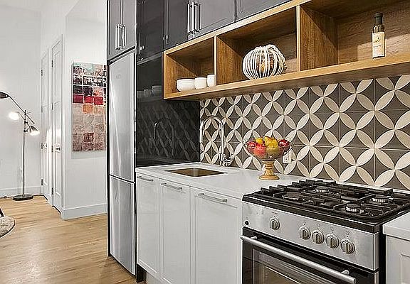 3rd image of 41-21 28th St #4D