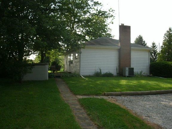 3rd image of 6582 Jaycox Rd