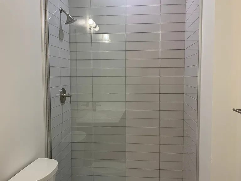 15 Wellington St S #211 — Photo 15