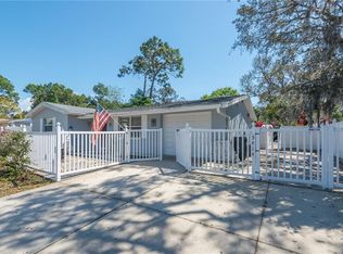 5414 Forest Hills Dr, Holiday, FL 34690
