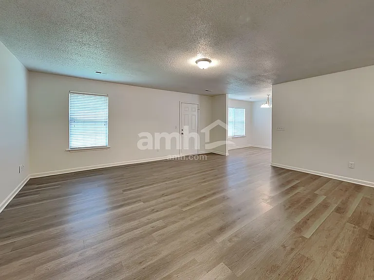 4020 Landerwood Dr — Photo 8