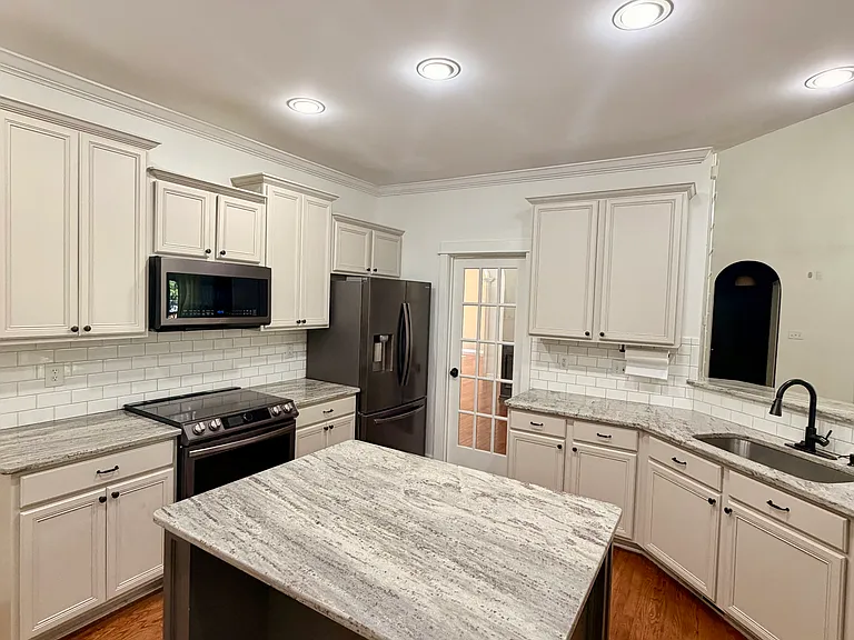 2620 Oleander Dr — Photo 13