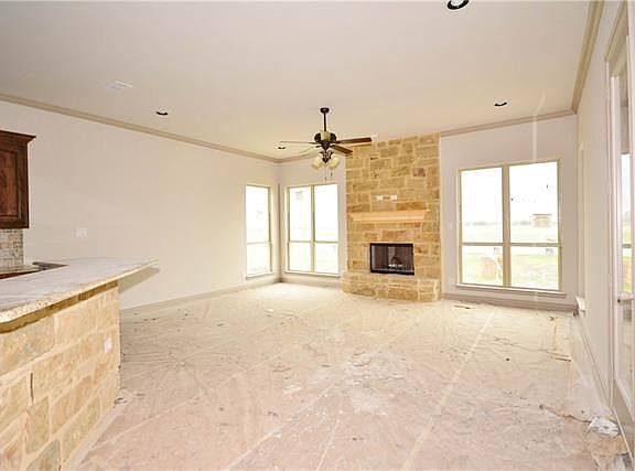 4th image of 104 O'Donna Dr