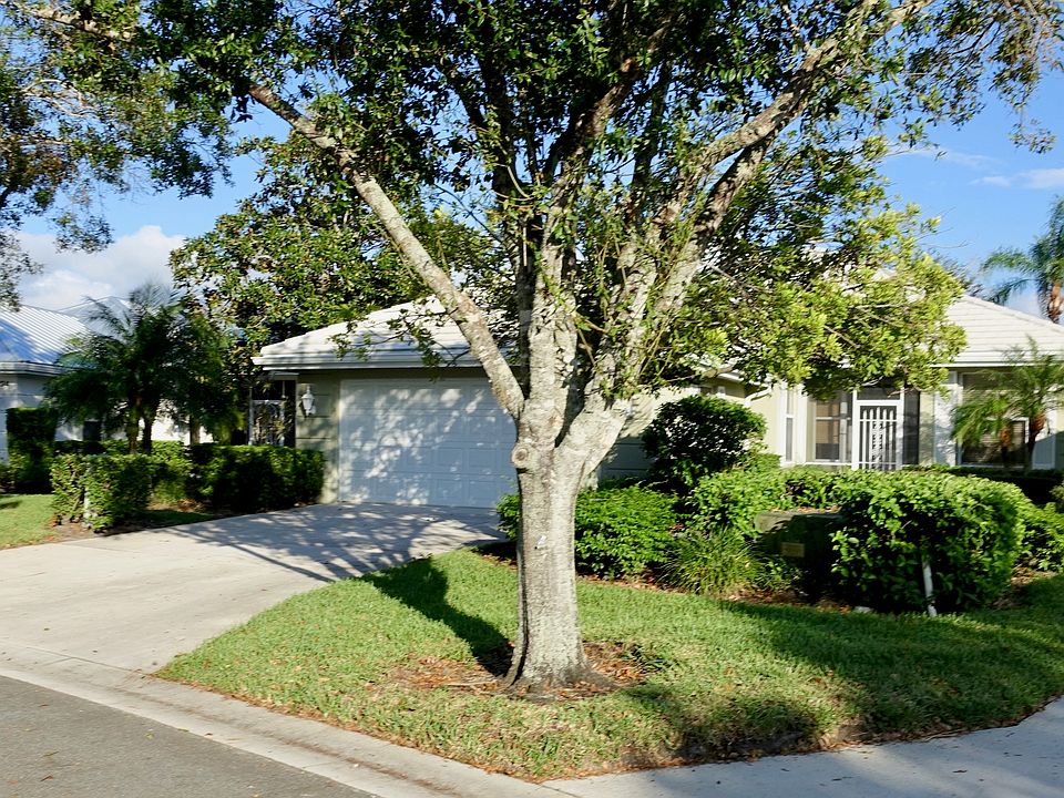 1st image of 2288 SW Mayflower Dr