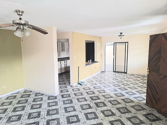 3rd image of Comunidad Las 500 Calle Cuarzo Parcela #131