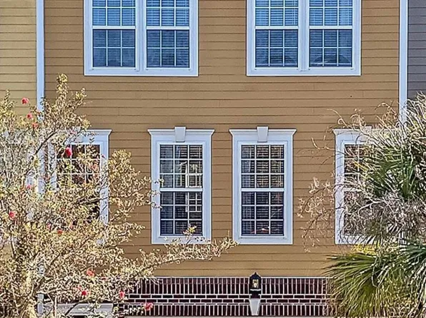 9313 Sweetbay Ct, Ladson, SC 29456