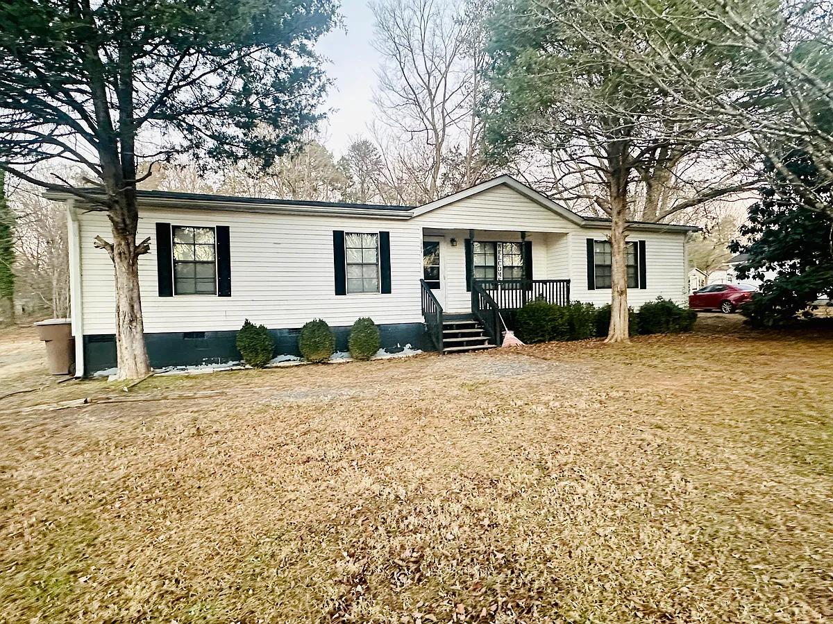 Building Photo - 1705 Dillon Rd