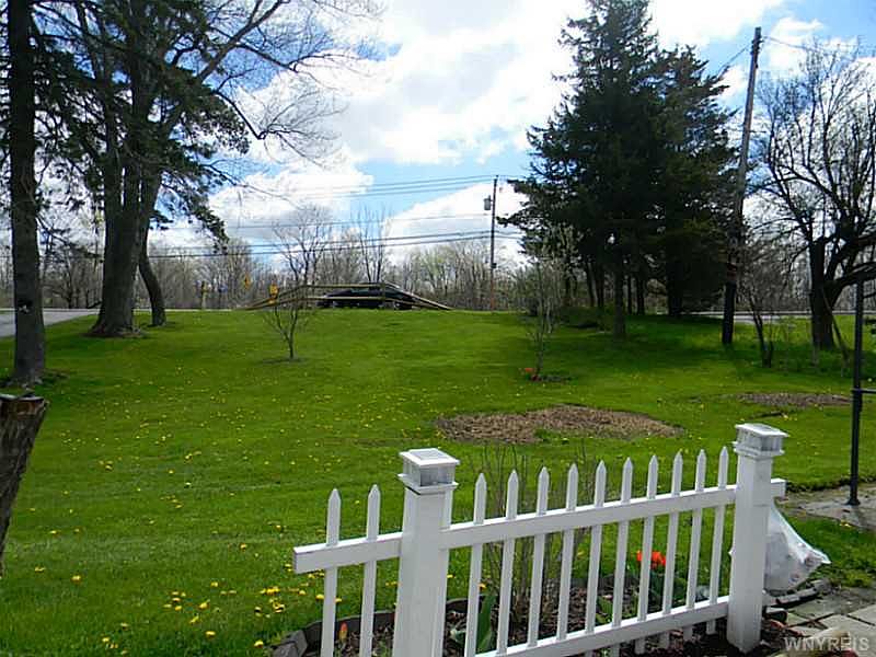 6270 Bear Ridge Rd, Lockport, NY 14094 Zillow