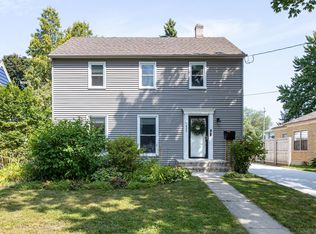 822 W 3rd St, Appleton, WI 54914